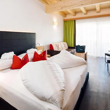 Hotel Sonnleiten Ladis