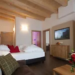 Hotel Sonnleiten 4*